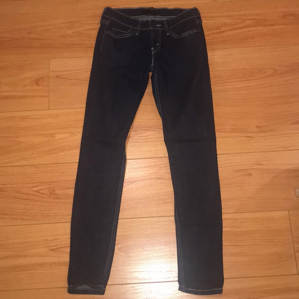 Levi’s Dark Denim Low Rise Skinny Jeans